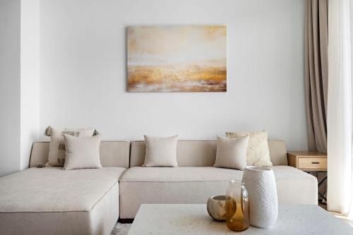 Dubai Apartment | Amazing 2br with a lagoon view in Creek Harbour