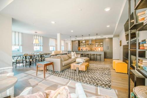 Downtown Park City House | Amazing 3BR Condo on Main with Hot Tub Steps to Lift