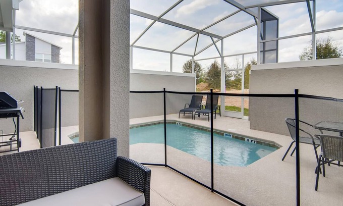 Davenport House | Amazing 5 Bed Villa with Private Pool and Spa up to 12 Guests - 8999 CC