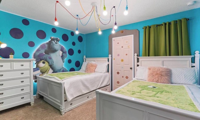 Kissimmee Resort | Amazing 6Bdrms At Storey Lake- Close to Disney