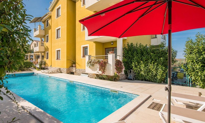 Salatic Apartment | Amazing apartment in Salatici