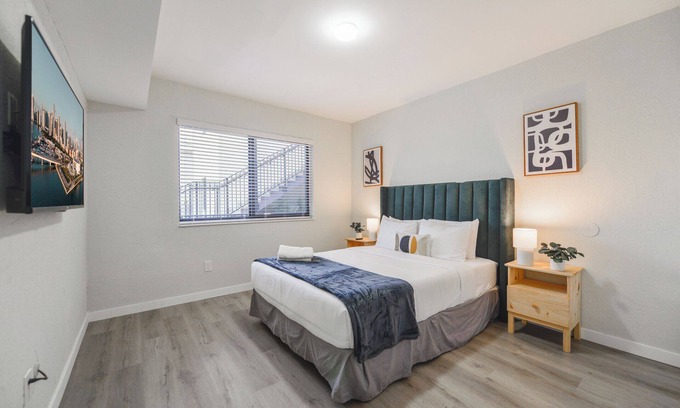 East Little Havana Apartment | Amazing Experience in Calle Ocho