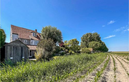 Graauw House | Amazing Home In Graauw