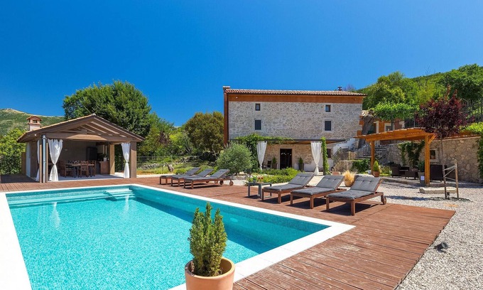 Ripenda Verbanci House | Amazing home in Labin - Rabac