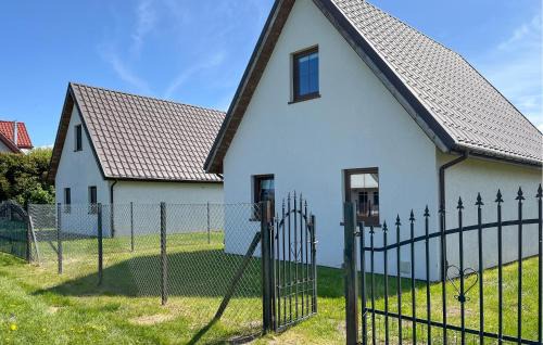 gmina Bedzino House | Amazing Home In Podamirowo
