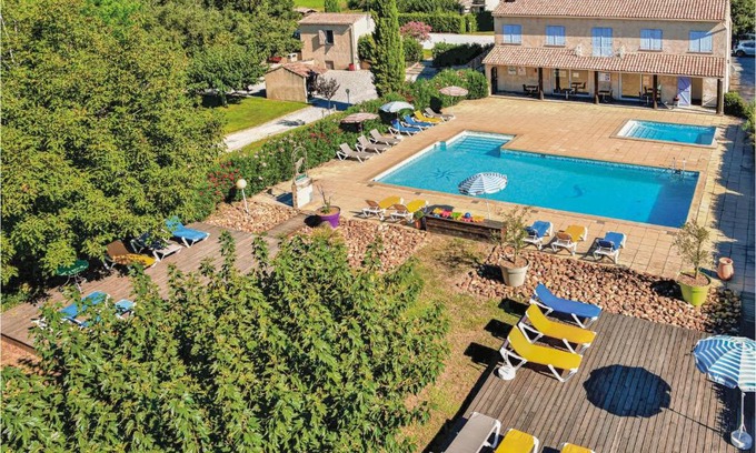 Raphele-les-Arles House | Amazing Home In Raphèle-Lès-Arles