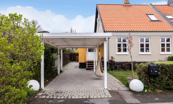Ronne House | Amazing home in Rønne with WiFi