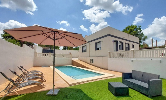 Turis House | Amazing home in Turís