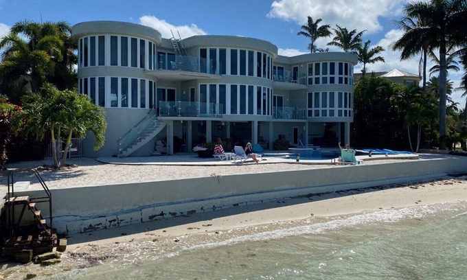 Coury House | Amazing home on the Atlantic Ocean!
