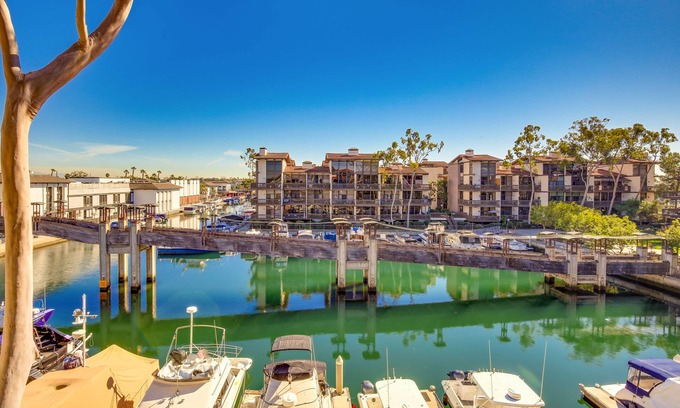 Marina Pacifica Condo | Amazing Marina Condominium in Long Beach, California drive to Disney & More!
