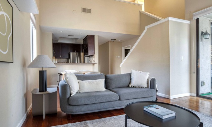 Mission Valley East Apartment | Amazing Mission Valley 2BR, w/Gym & Pool, by Blueground