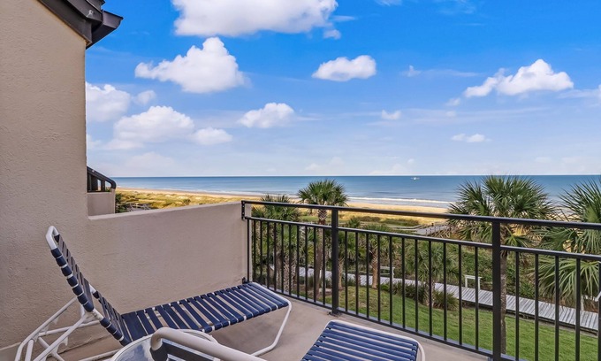 Fernandina Beach Condo | AMAZING OCEAN VIEWS AMELIA BEACHWALKER BUILDING CLOSEST TO SAND-4 BR 3B PET-ASK
