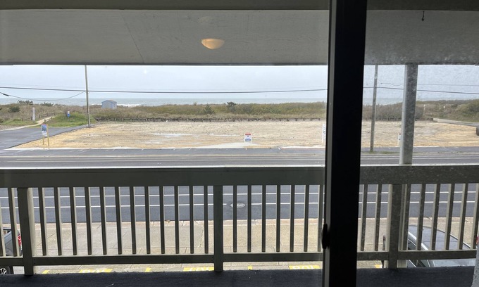 Leeds Point Condo | Amazing Ocean view condo, steps to the beach.