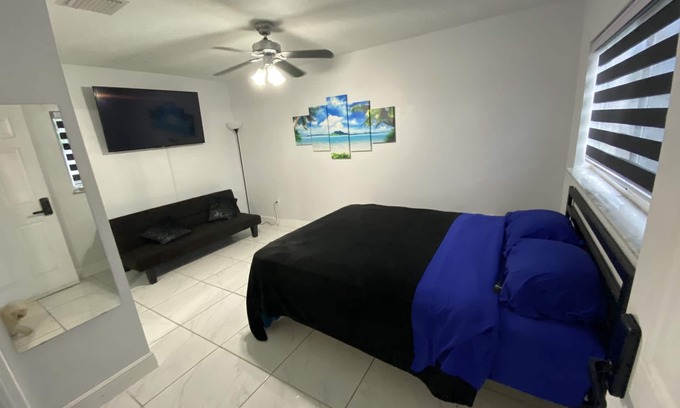 Carol City Apartment | Amazing studio with parking on premises