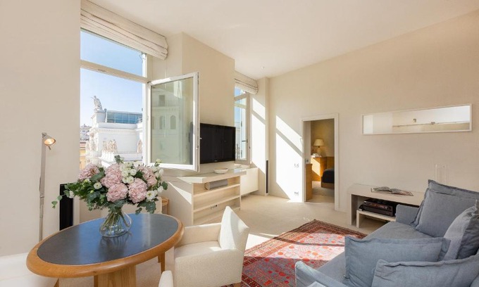 Repubblica Apartment | Amazing Via Nazionale 2