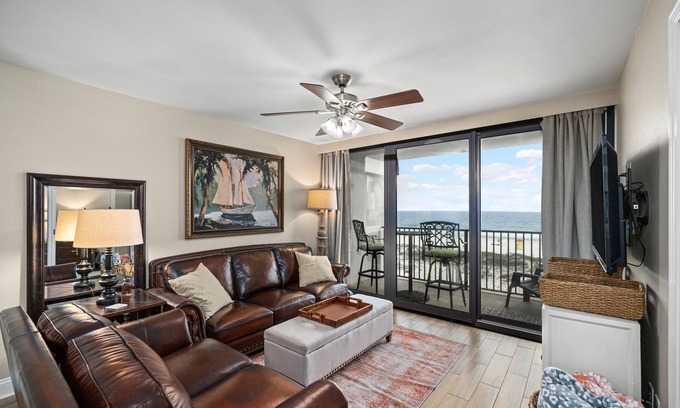 Gulf Shores Condo | AMAZING VIEWS FROM THIS 2 BEDROOM 2 BATH BEACHSIDE CONDO