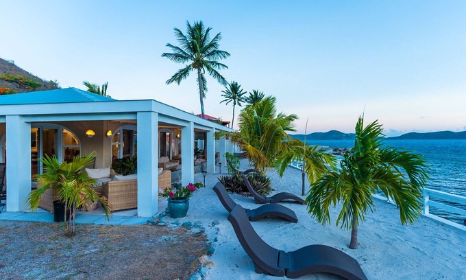 Daseys Villa | Amazing Water Front Villa West End Tortola