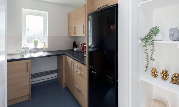 Cliftonville Apartment | Amber - 1 bedroom apartment that sleeps 4 guests