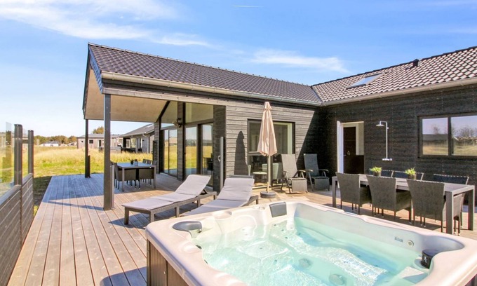 Lokken House | "Ambra" - 950m from the sea by Interhome