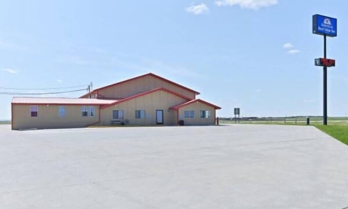Northeast Entrance Badlands Hotel | Americas Best Value Inn Kadoka