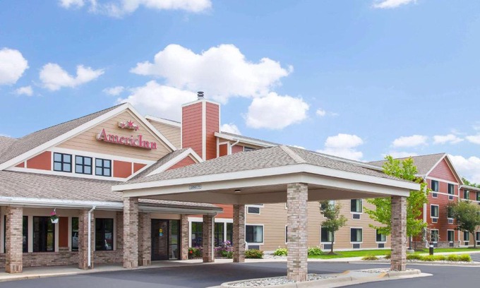 Greenville Hotel | AmericInn by Wyndham Greenville
