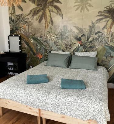 Pomerol Bed & Breakfast | Amis Wine House