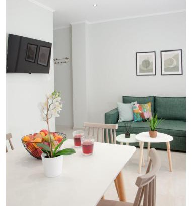 Nea Peramos House | Ammoshine Apartment