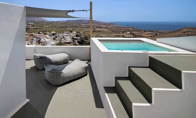 Akrotiri Apartment | Amphora Thalassa Seaview Gem w/Private Jacuzzi