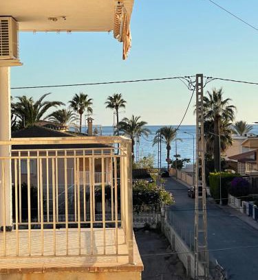 Calabardina Apartment | Amplio apartamento junto al mar