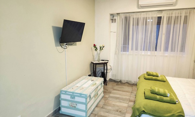 Colegiales Apartment | Amplio y Confortable Monoambiente en el Centro de la Ciudad. A