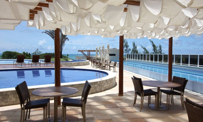 Altiplano Cabo Branco Apartment | An Infinite View and a Cool Ocean Breeeze