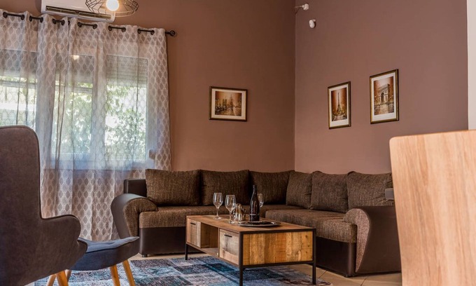 Elliniko-Argyroupoli House | Anafis Comfort in Athens