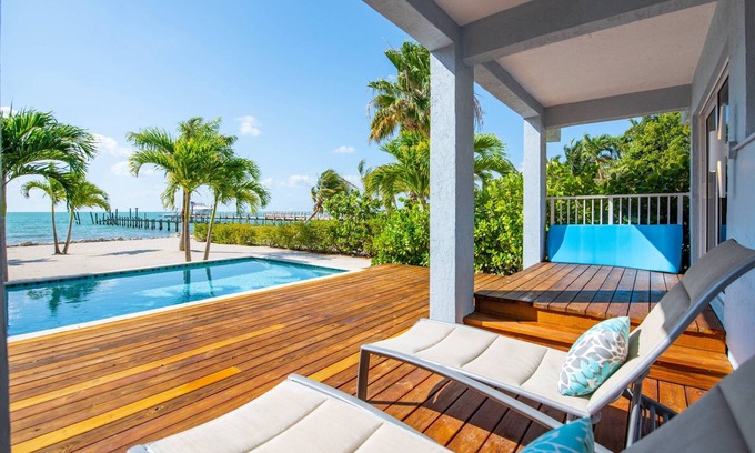 Summerland Key House | Anchors Aweigh 10% off Fall 2025!