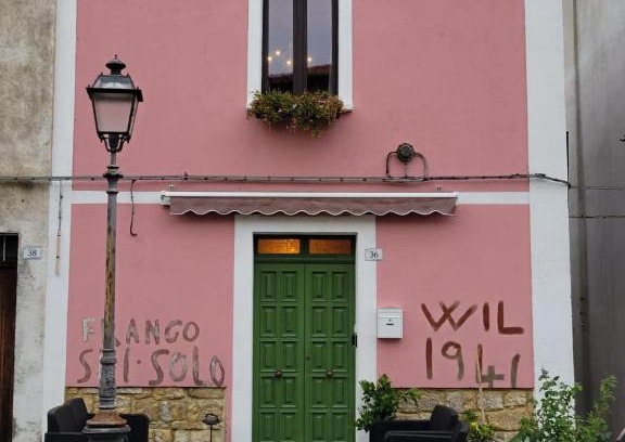 Tavenna House | Ancient Stone 'Casa Rosa'- Sea and Mountain View Tranquil Borgo