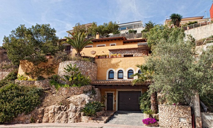 Quint Mar Villa | Andalusian style luxury villa with sea vues in Sitges, Barcelona