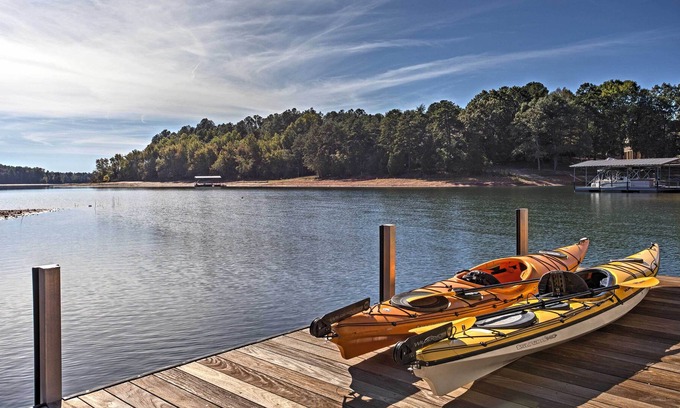 Anderson House | Anderson House w/ Private Dock on Lake Hartwell!