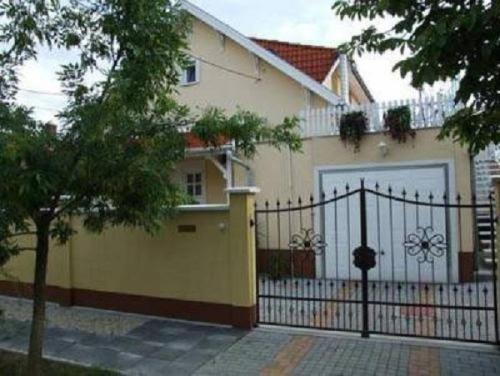 Gyula Apartment | Andi Apartman