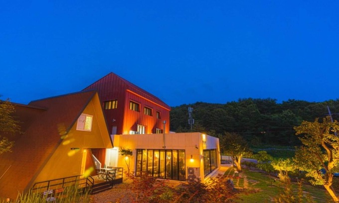 Andong House | Andong Tom Sawyer's Adventure Pension