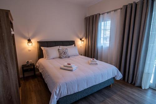 Spata-Artemida Apartment | Andromeda apartments