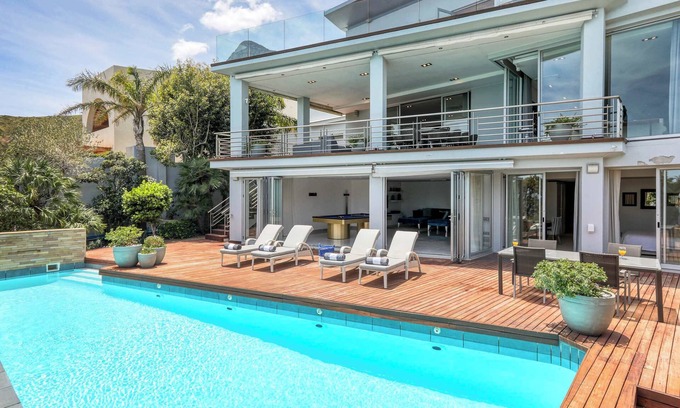 Camps Bay Villa | Anella - Luxurious & stylish with panoramic views