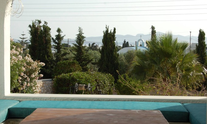 Aliki Apartment | Anesis Apartment in Paros With Beautiful Views! II