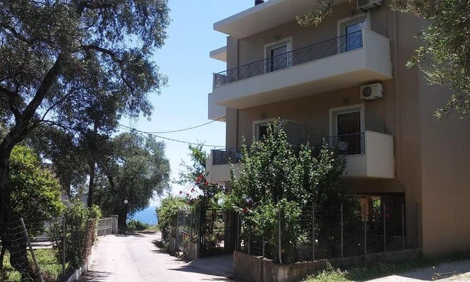 Anthousa Apartment | Angela's House