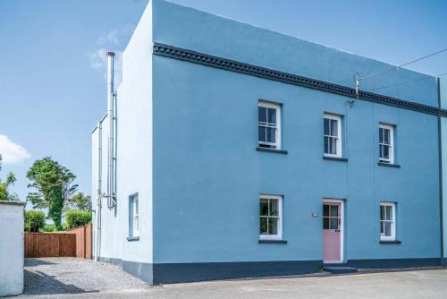 Angle House | Angle Adventures - 4 Bedroom Cottage - Angle