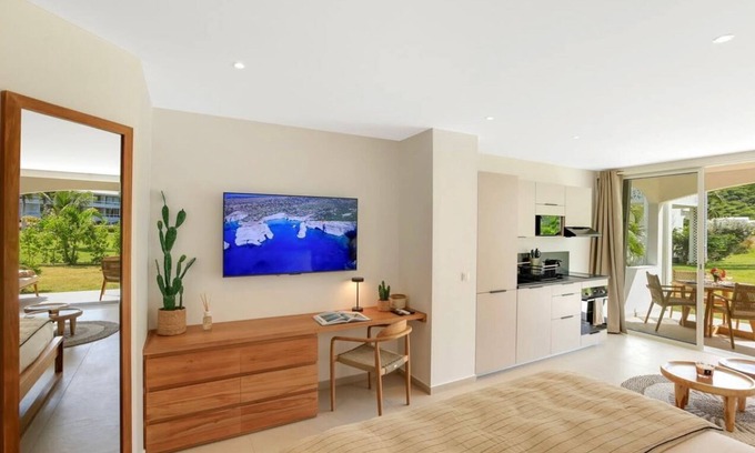 Anse Marcel Hotel | Anse Marcel Cove Suites