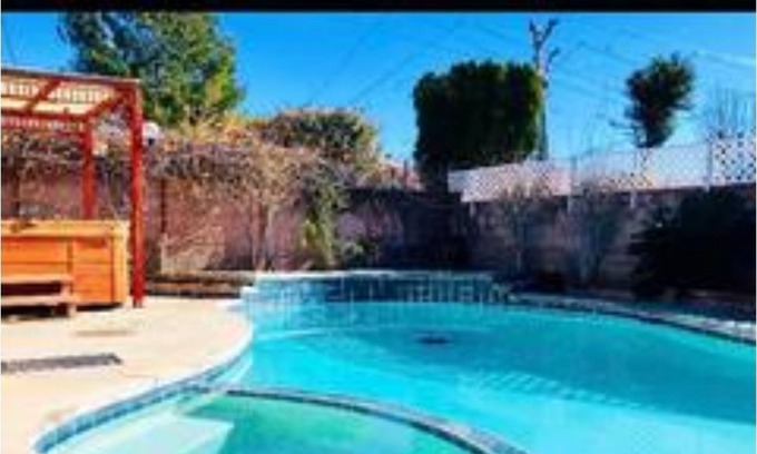 Lancaster House | Antelope Valley quiet space