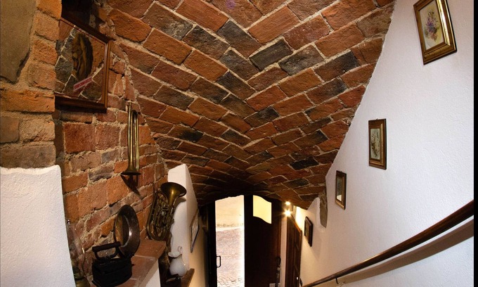 La Morra House | Antica Dimora Stay in Langa Like at Home