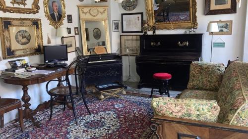 Parlasco House | Antica dimora tra i monti della Valsassina e il lago di Como!