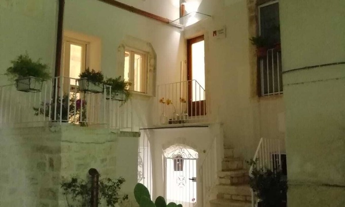 Turi House | Antiche Mura Apartments "Nido di Puglia"