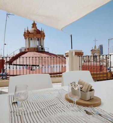 San Lorenzo House | Antigua Casa Hermandad