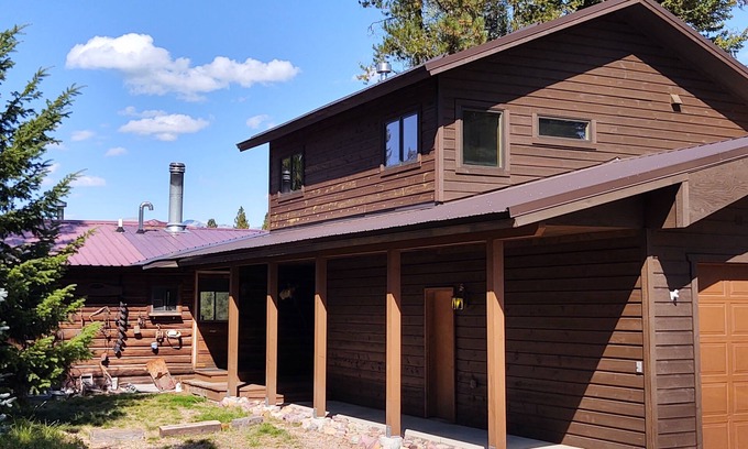 Seeley Lake Cabin | Antler Annex